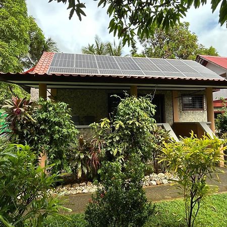 Haus Am Strand Auf Sibuyan Island Nahe Cresta De Gallo - Marevic'S Guesthouse 1 Ohne Klimaanlage Azagra Εξωτερικό φωτογραφία